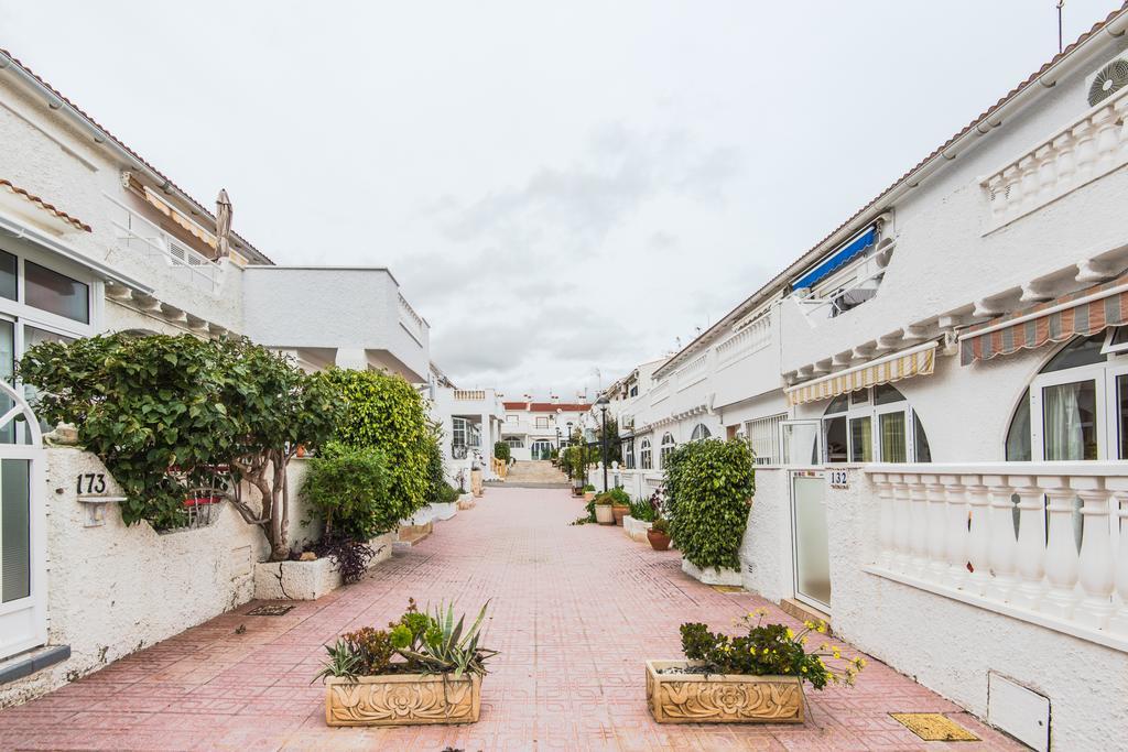 Villa Casa En La Costa Torrevieja Exterior foto